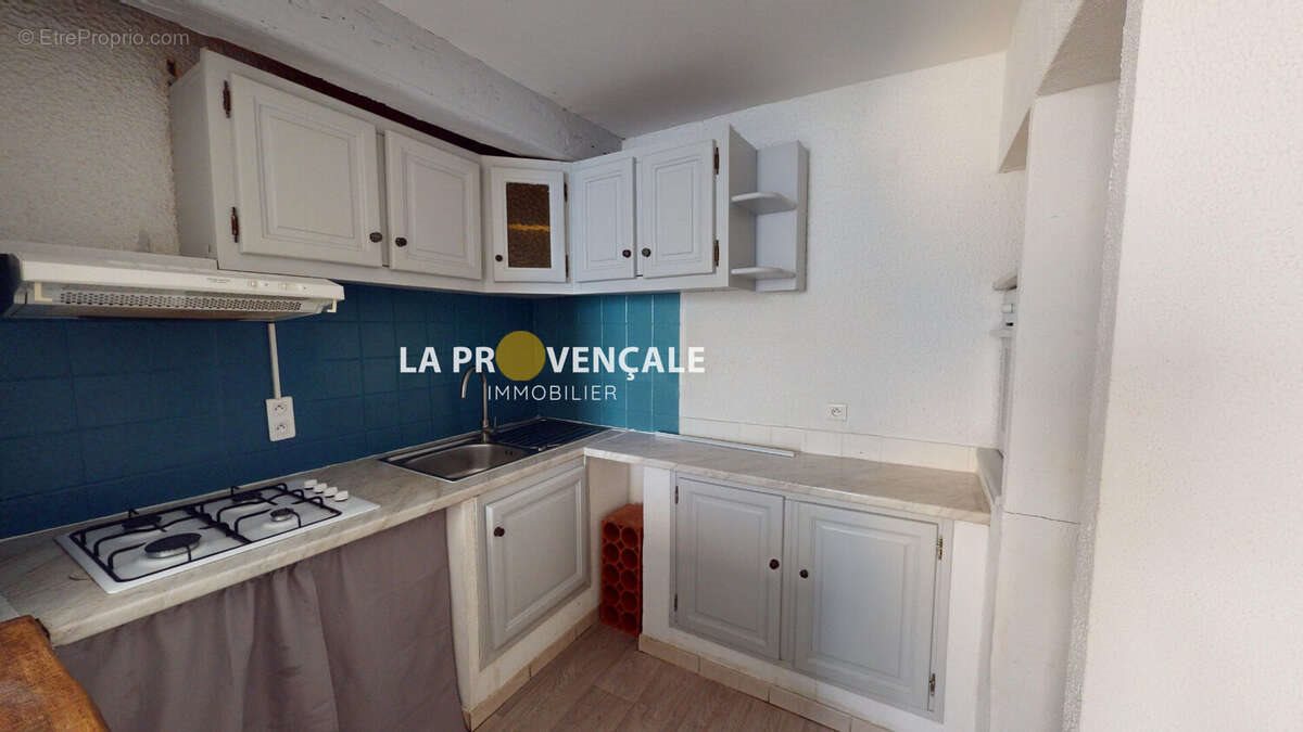 Appartement à vendre, 46m², Saint-Maximin-la-Sainte-Baume