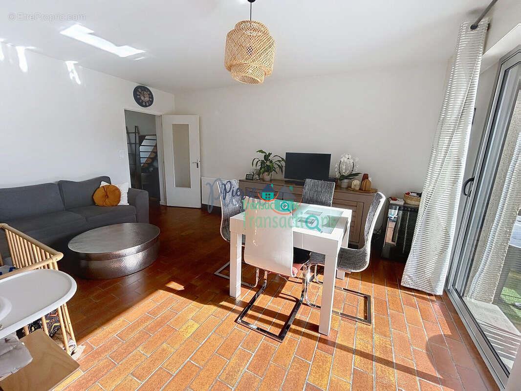 Appartement à vendre, 70m², Lillebonne