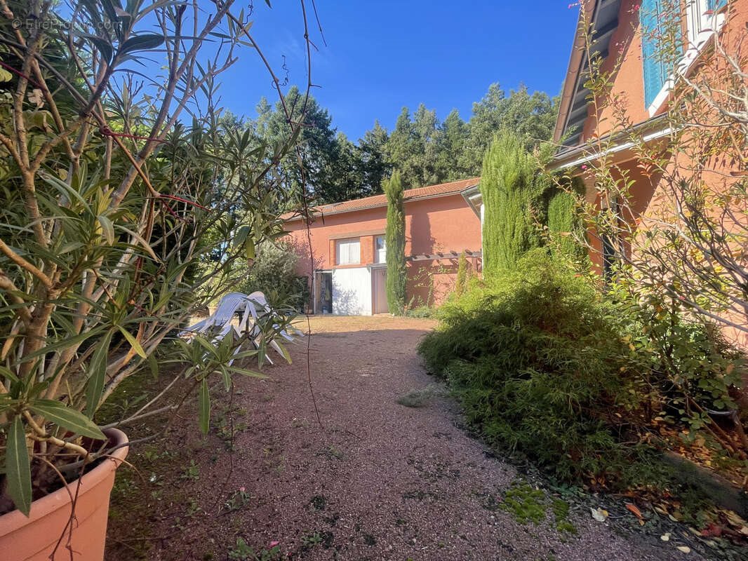 Maison à vendre, 146m², Saint-Vincent-de-Boisset