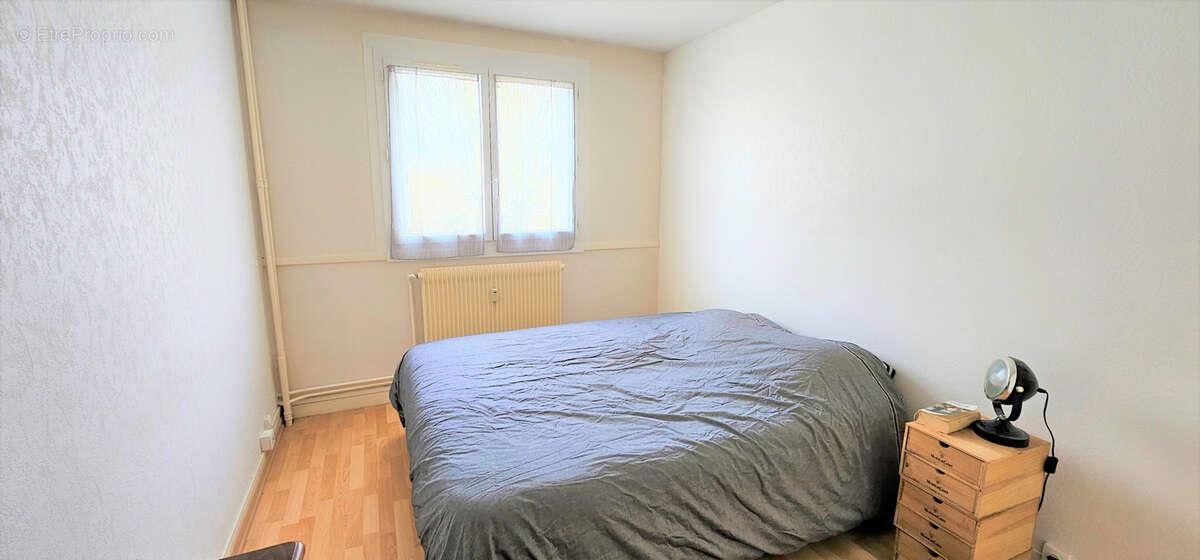 Appartement à vendre, 62m², Contrexéville