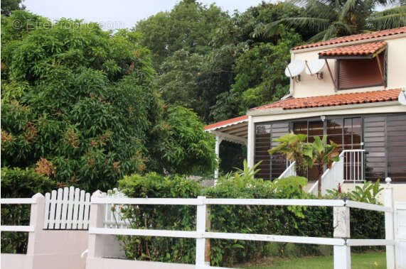 Appartement à vendre, 89m², Ducos