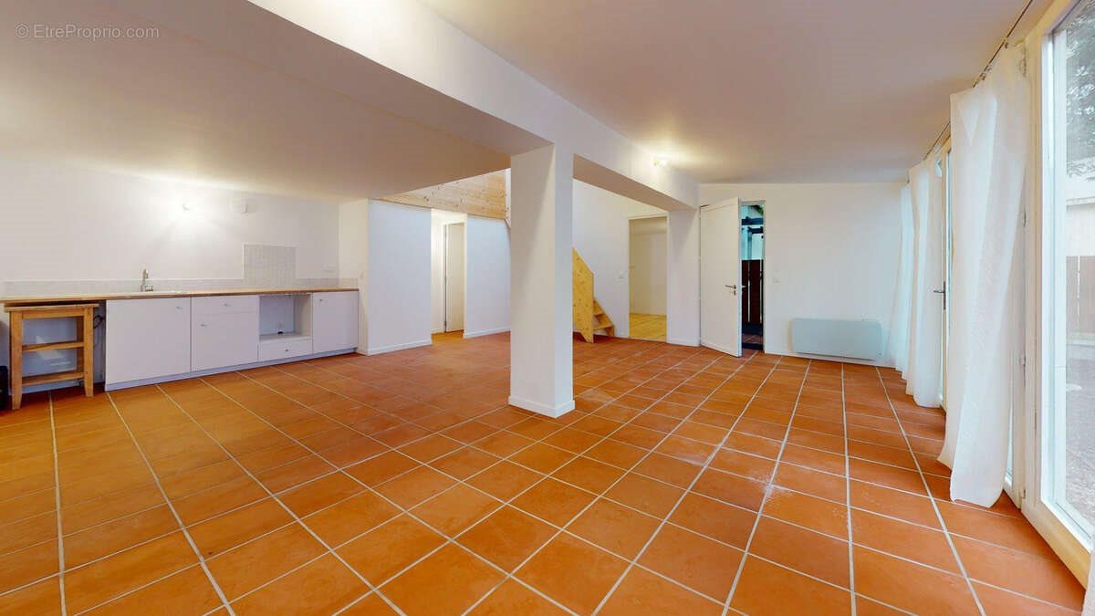Maison à vendre, 77m², Le Bourget
