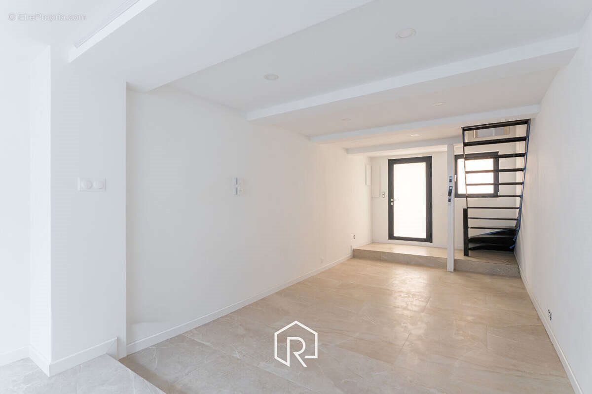 Maison à vendre, 53m², Marseille 12ème
