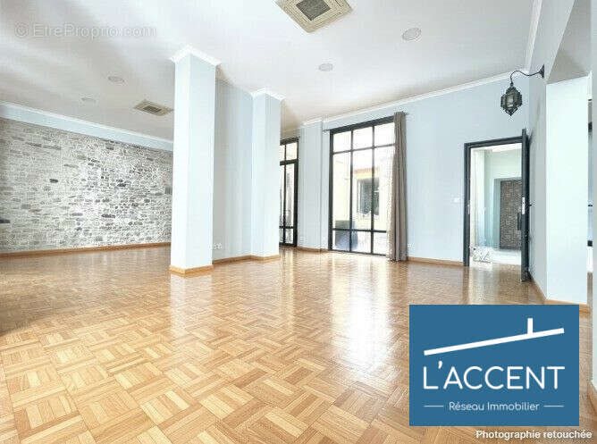 Appartement à vendre, 197m², Nîmes