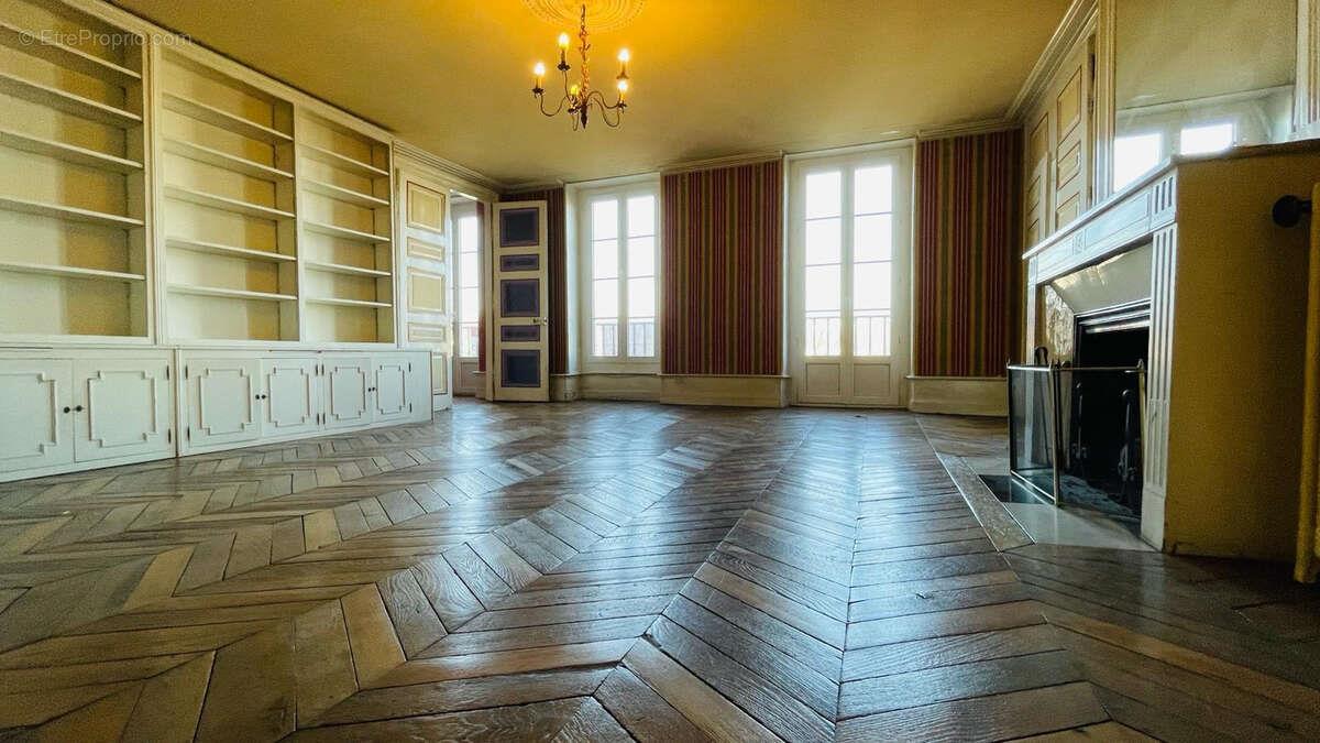 Appartement à vendre, 206m², Clermont-Ferrand
