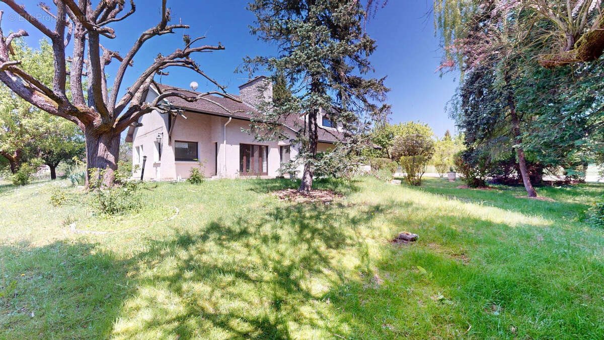 Maison à vendre, 149m², Pesmes