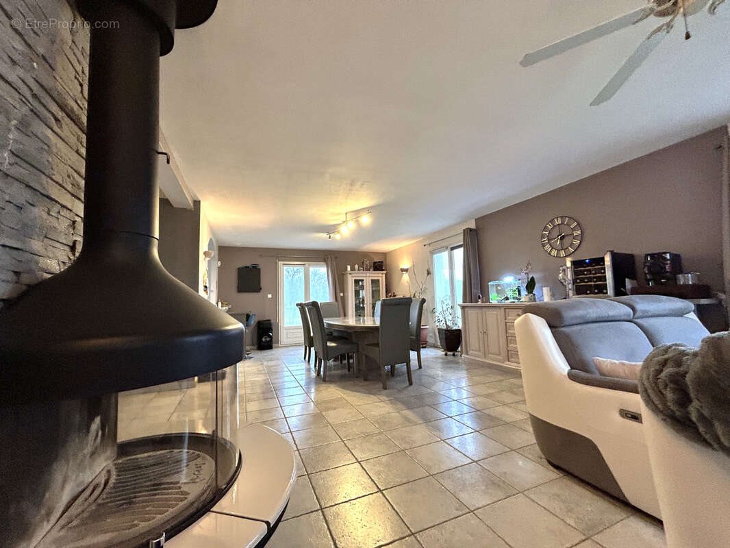 Maison à vendre, 173m², Morville