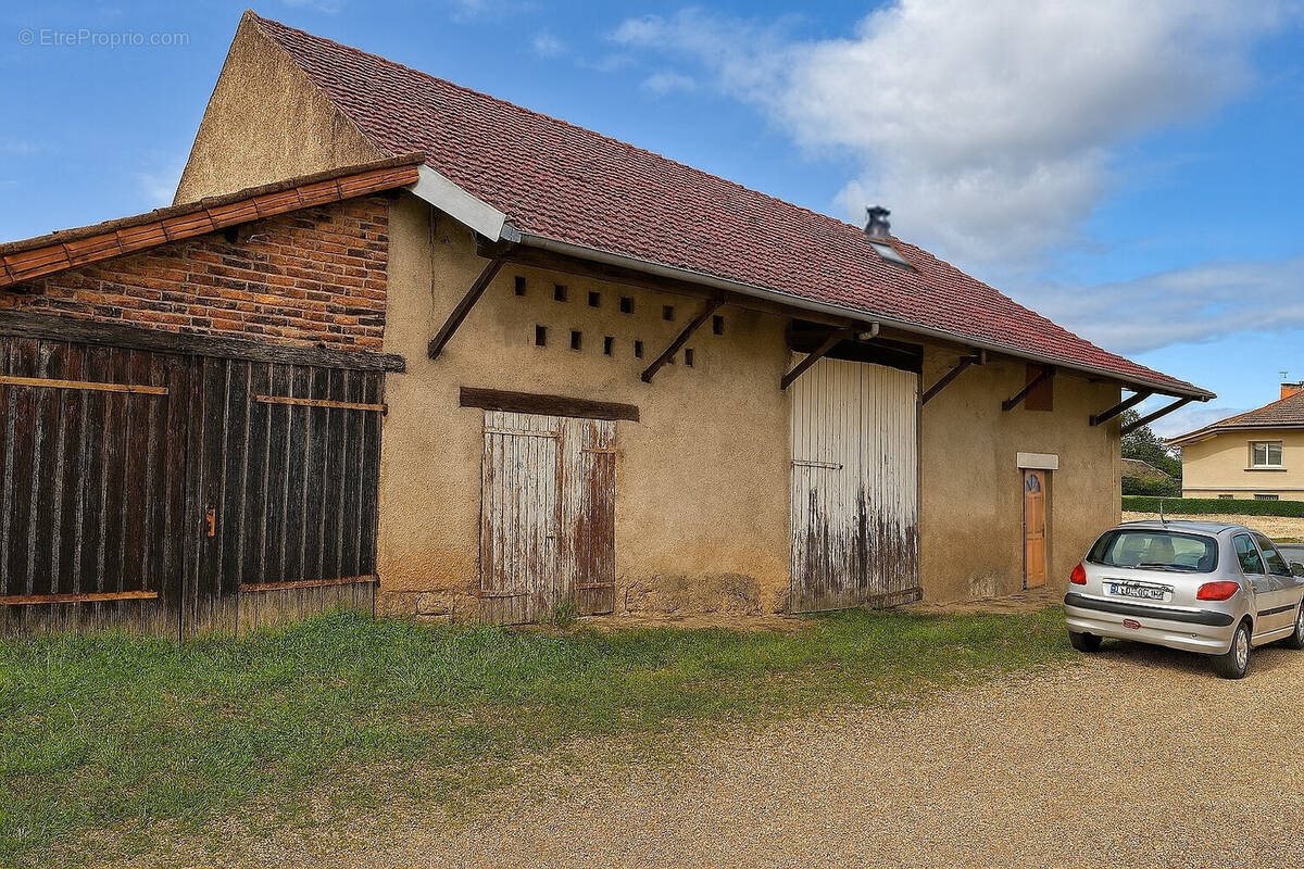 Maison à vendre, 83m², Pierre-de-Bresse