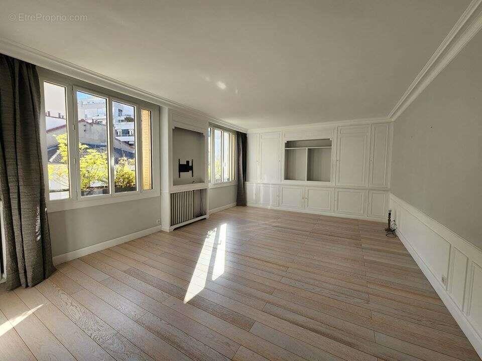 Appartement à vendre, 97m², Boulogne-Billancourt