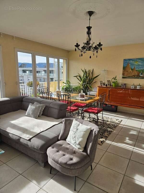 Appartement à vendre, 103m², Bourg-lès-Valence