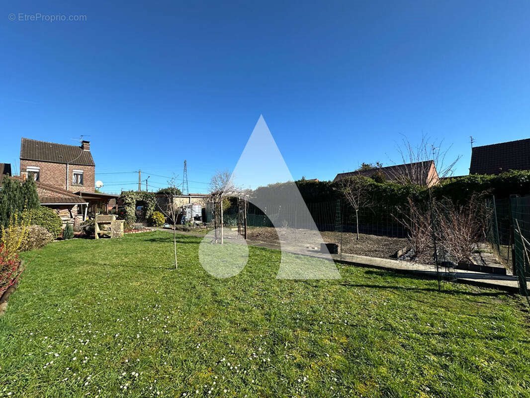 Maison à vendre, 98m², Beuvrages