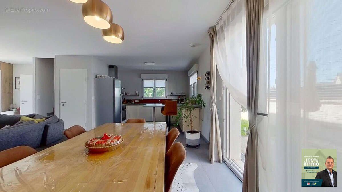 Maison à vendre, 94m², Kembs