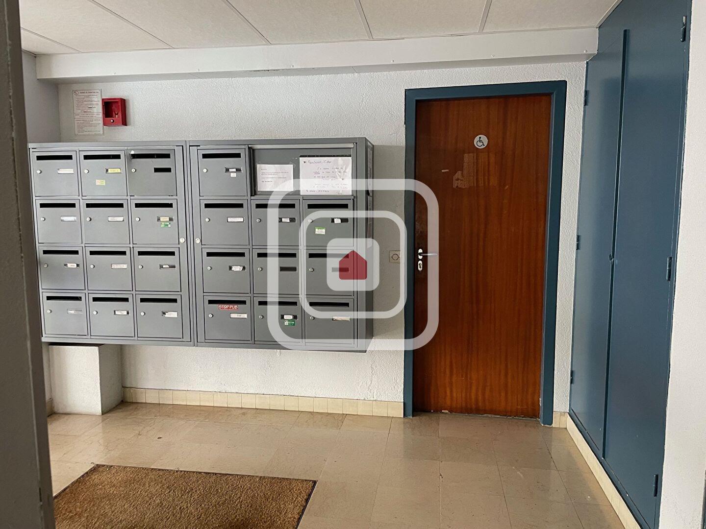 Appartement à vendre, 27m², Reims