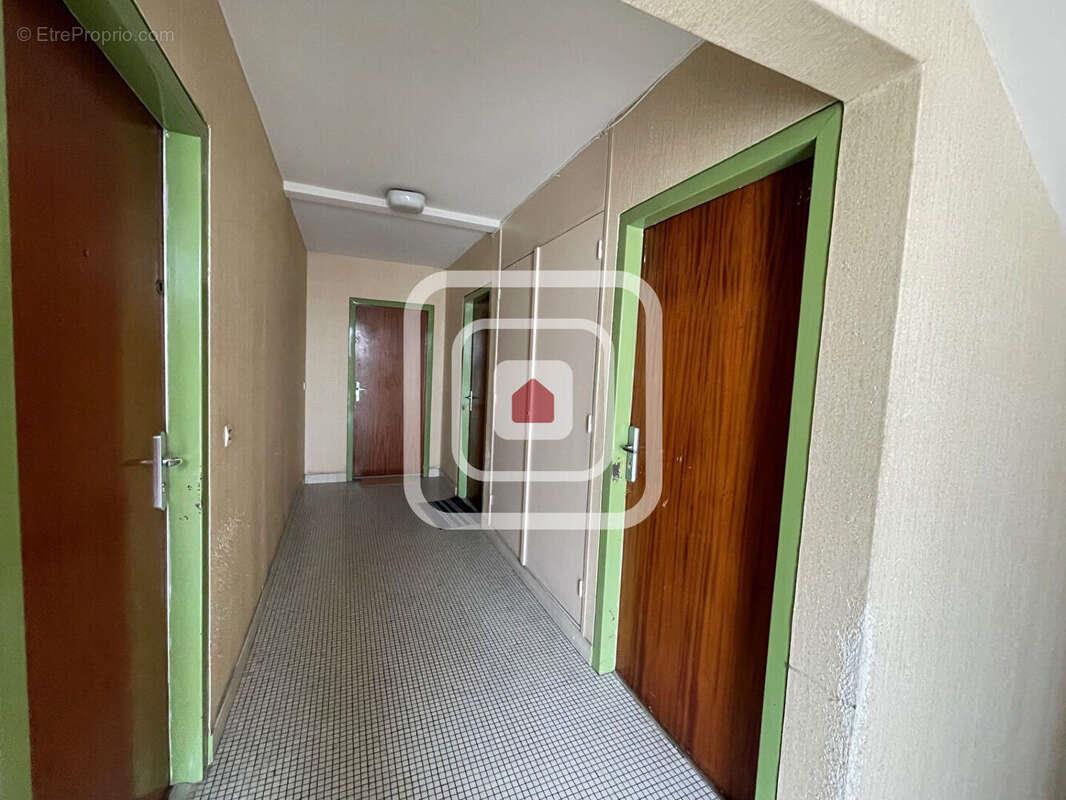 Appartement à vendre, 27m², Reims