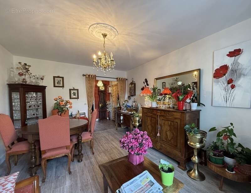 Appartement à vendre, 77m², Tours