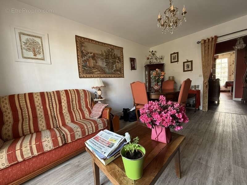 Appartement à vendre, 77m², Tours