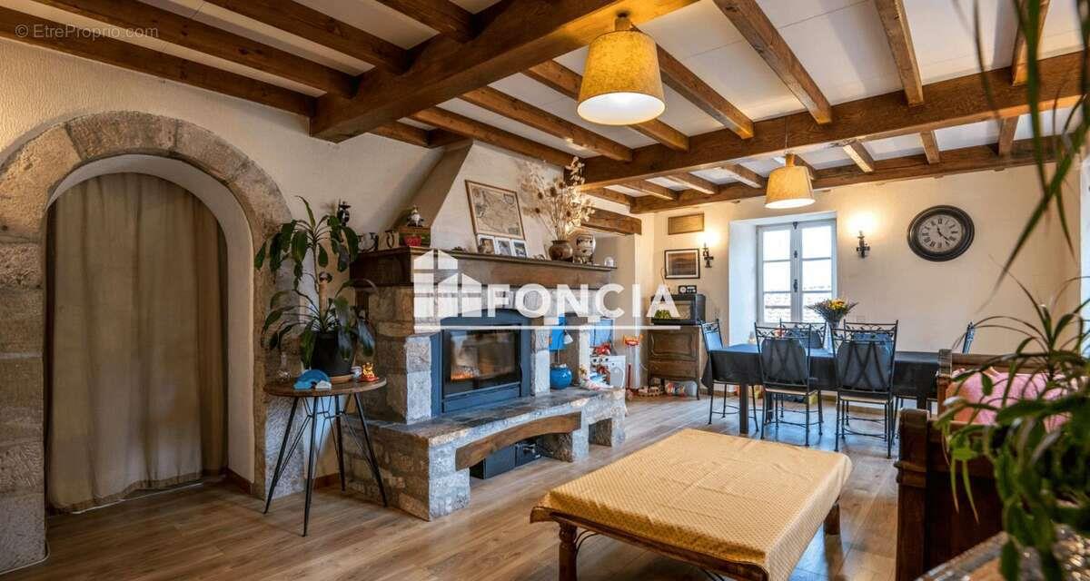 Maison à vendre, 115m², Compeyre