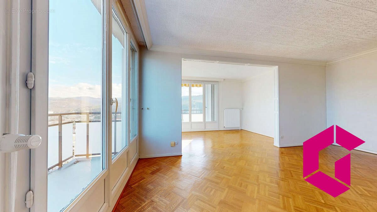 Appartement à vendre, 92m², Saint-Etienne