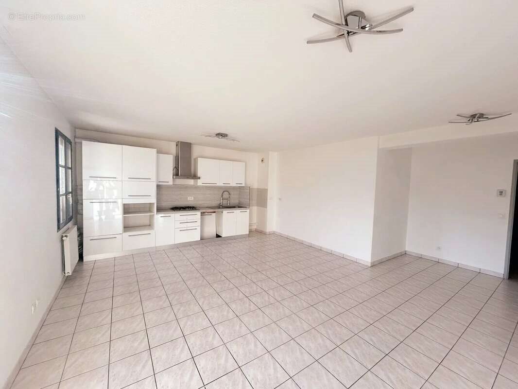 Appartement à vendre, 72m², Anse