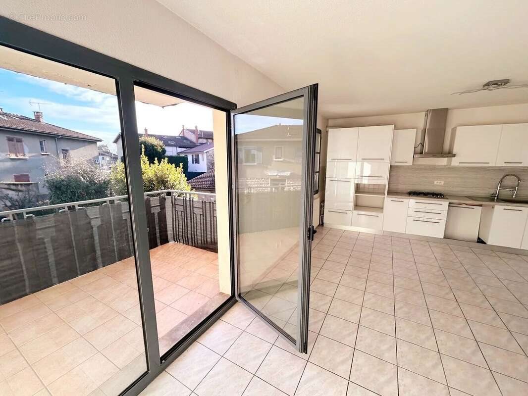 Appartement à vendre, 72m², Anse