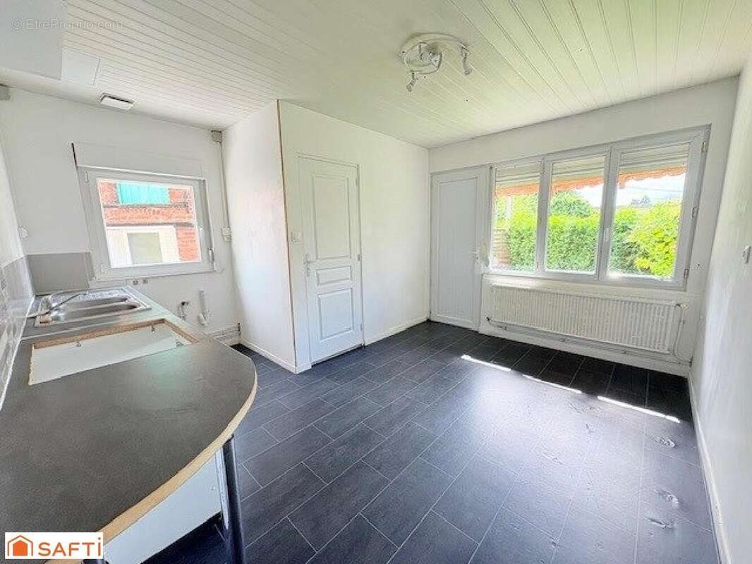 Maison à vendre, 95m², Vicq