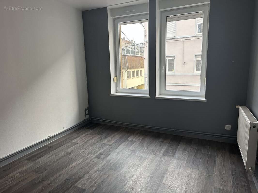 Appartement à vendre, 325m², Petite-Rosselle