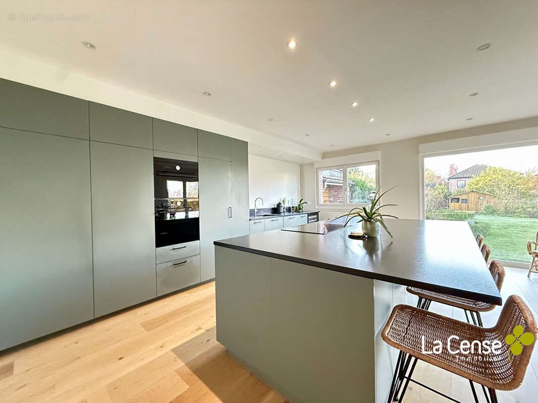 Maison à vendre, 253m², Genech