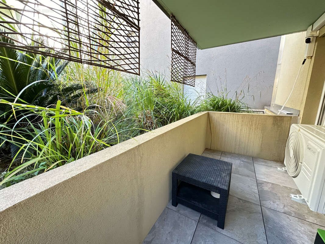 Appartement à vendre, 50m², Gattières