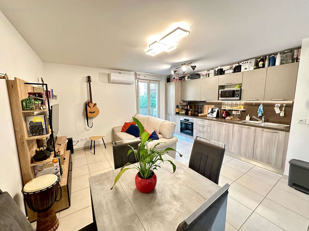 Appartement à vendre, 50m², Gattières