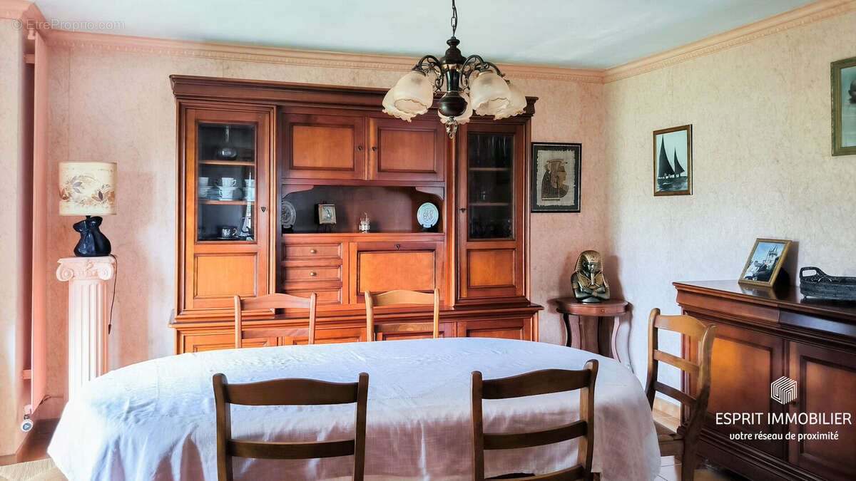 Maison à vendre, 207m², Melgven