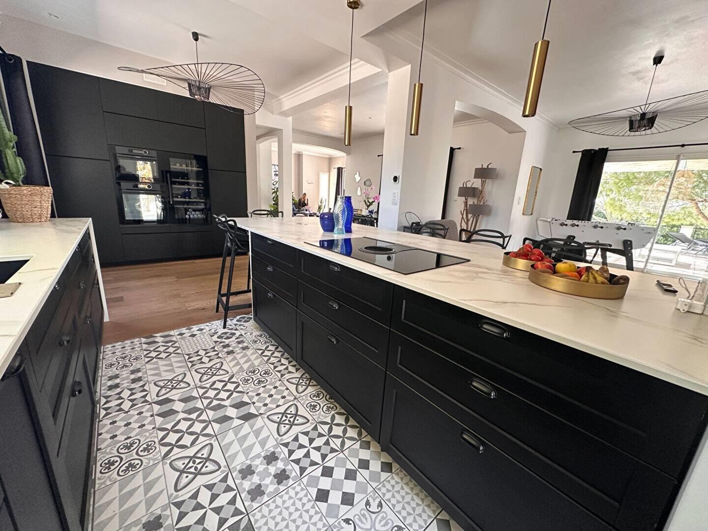 Maison à vendre, 276m², Aix-en-Provence