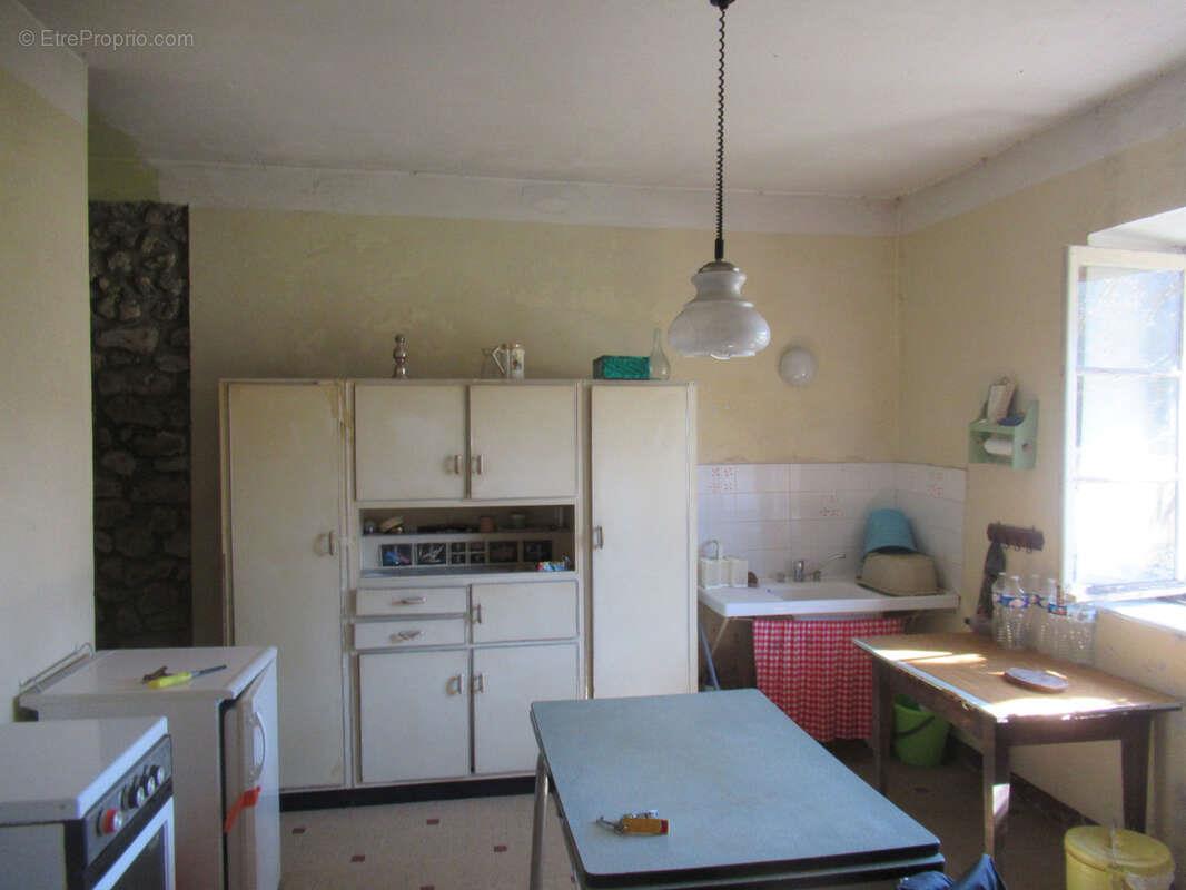 Maison à vendre, 75m², Lanarce