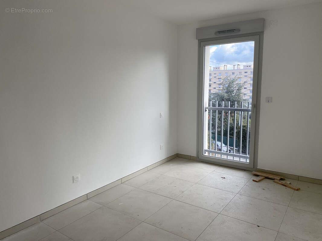 Appartement à vendre, 81m², Saint-Etienne