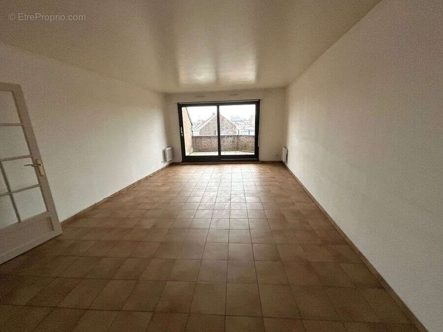 Appartement à vendre, 84m², Saint-Amand-les-Eaux