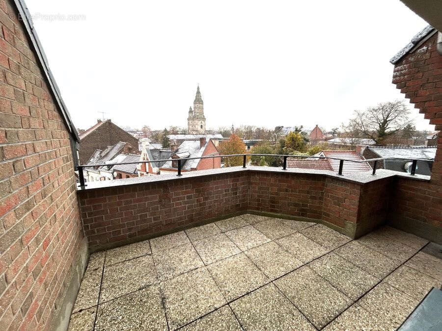 Appartement à vendre, 84m², Saint-Amand-les-Eaux