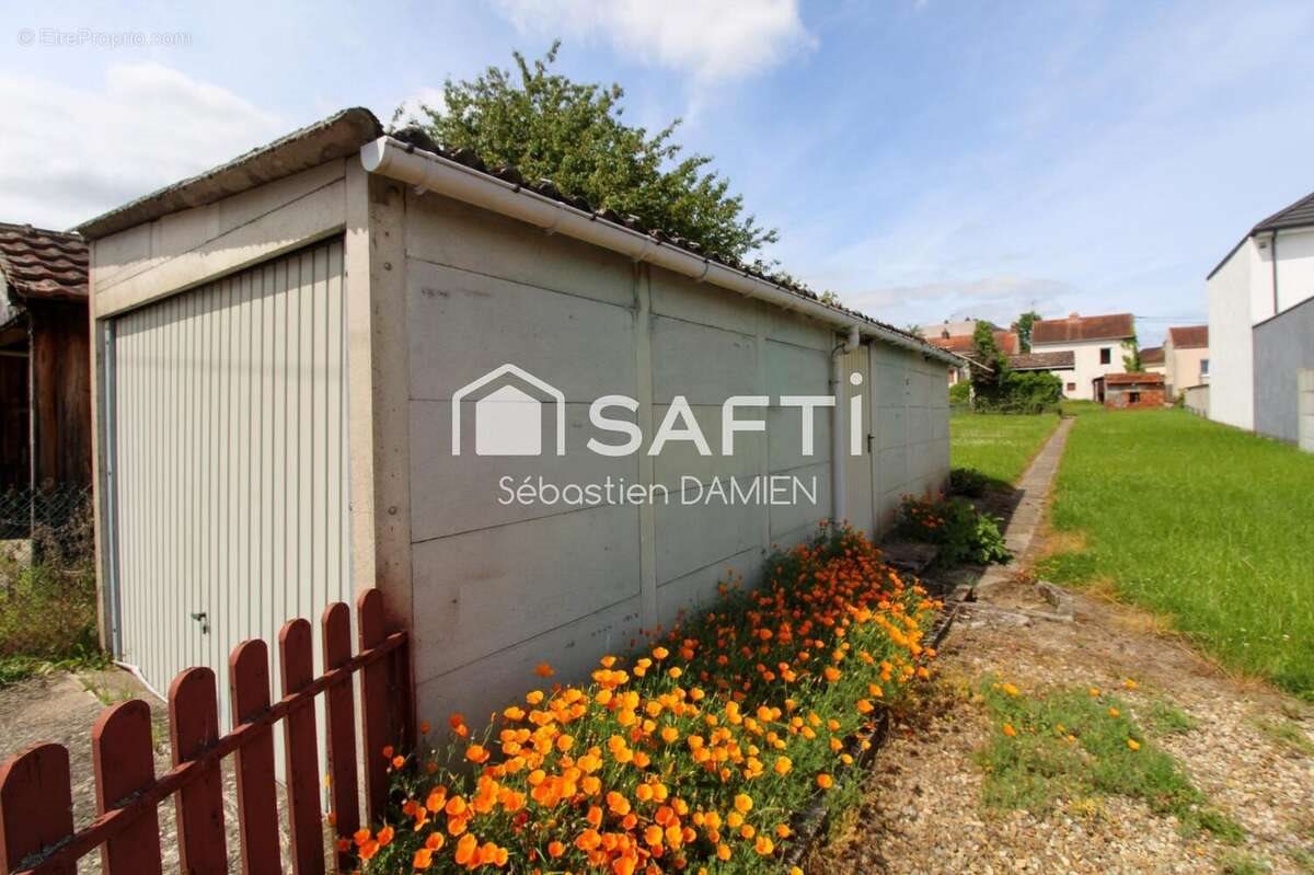 Maison à vendre, 88m², Blanzy