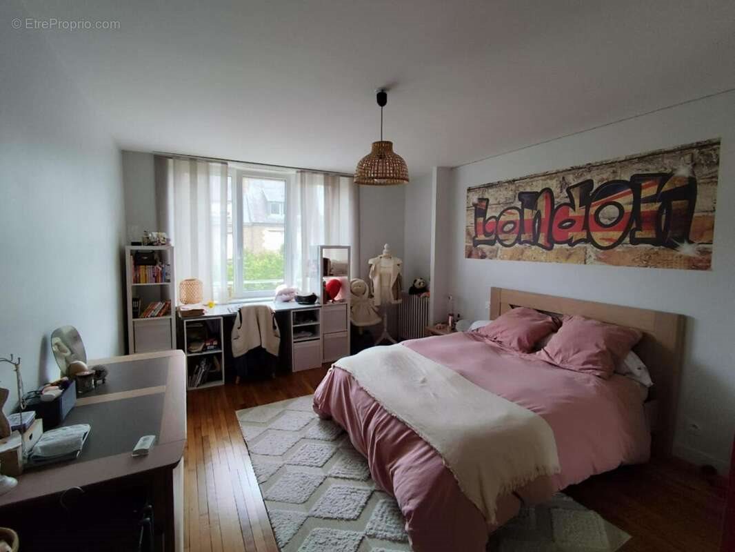 Appartement à vendre, 181m², Saint-Hilaire-du-Harcouët