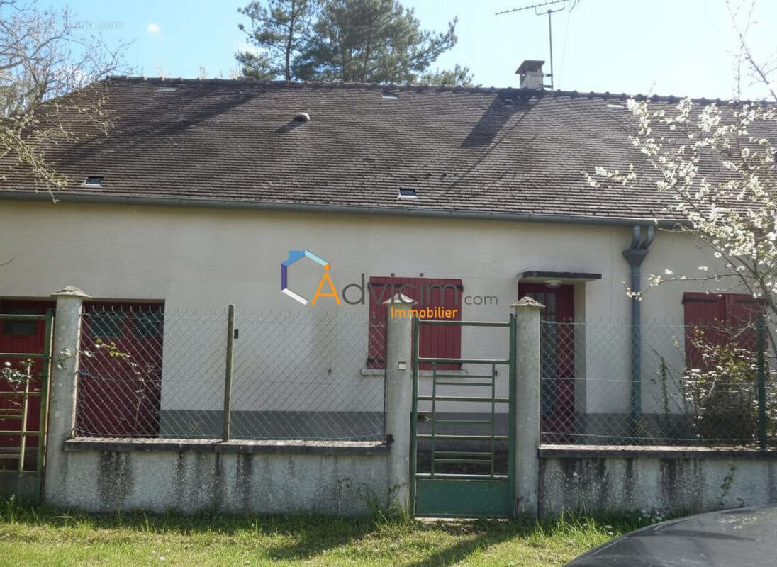 Maison à vendre, 130m², Pressigny-les-Pins