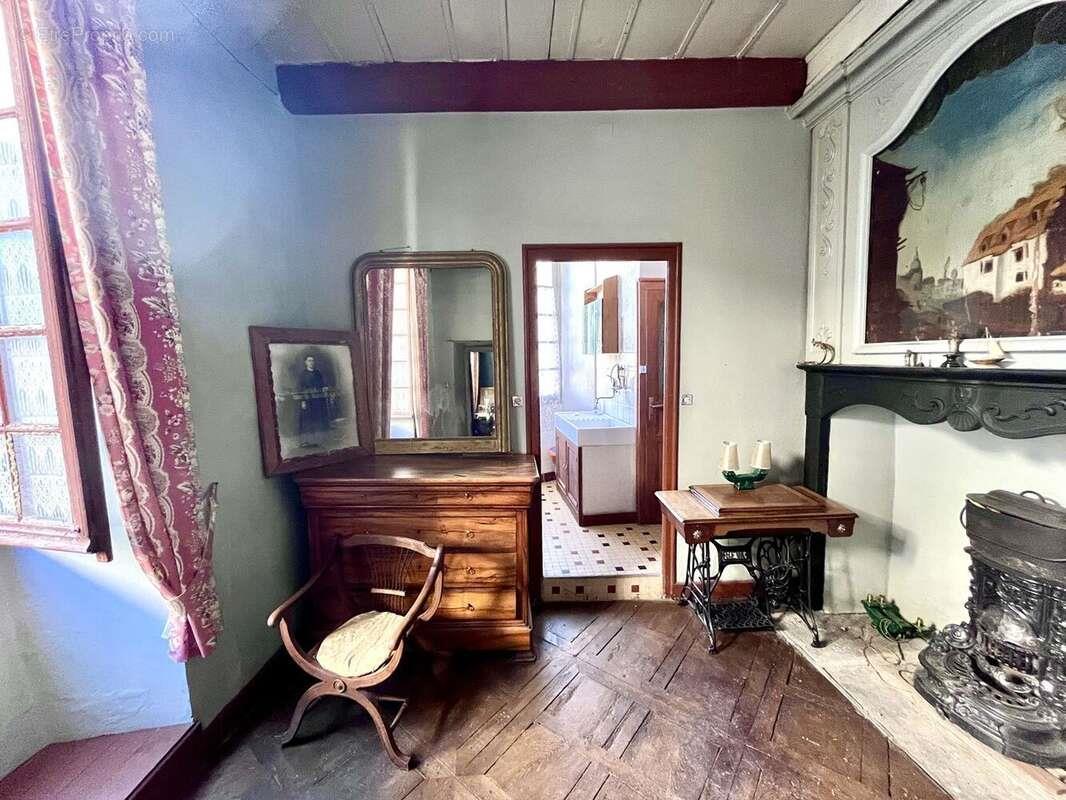 Appartement à vendre, 97m², Le Malzieu-Ville