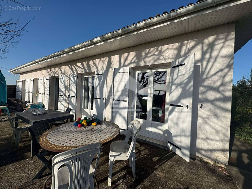 Maison à vendre, 104m², Bourg