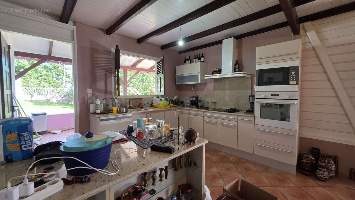 Maison à vendre, 135m², Rivière-Pilote