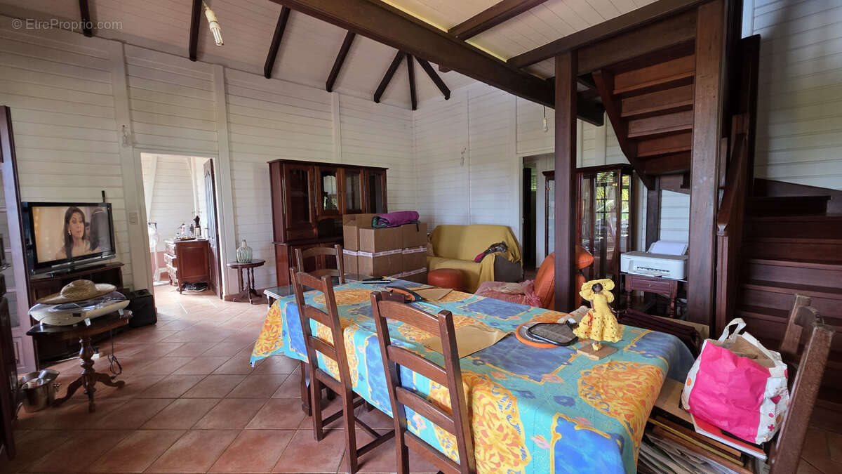 Maison à vendre, 135m², Rivière-Pilote