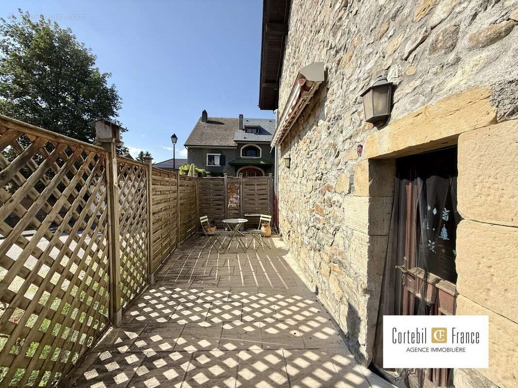 Maison à vendre, 123m², Cernex