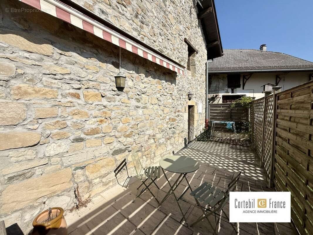 Maison à vendre, 123m², Cernex