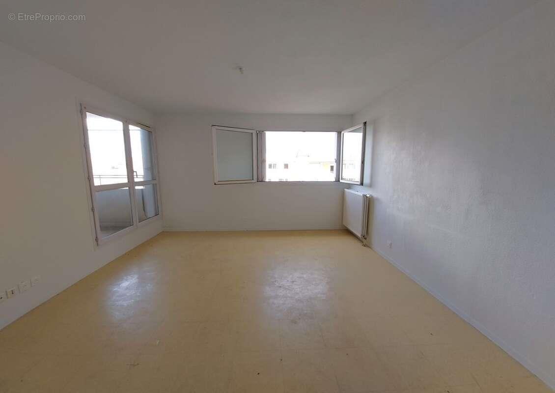 Appartement à vendre, 76m², Nîmes