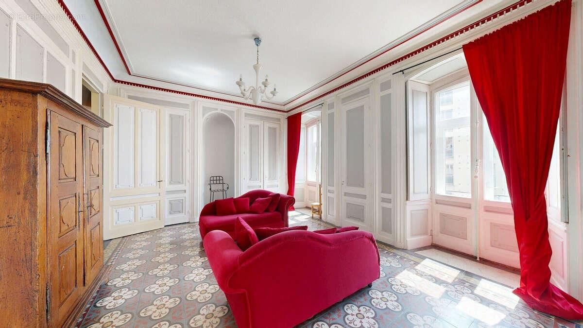 Appartement à vendre, 197m², Besançon