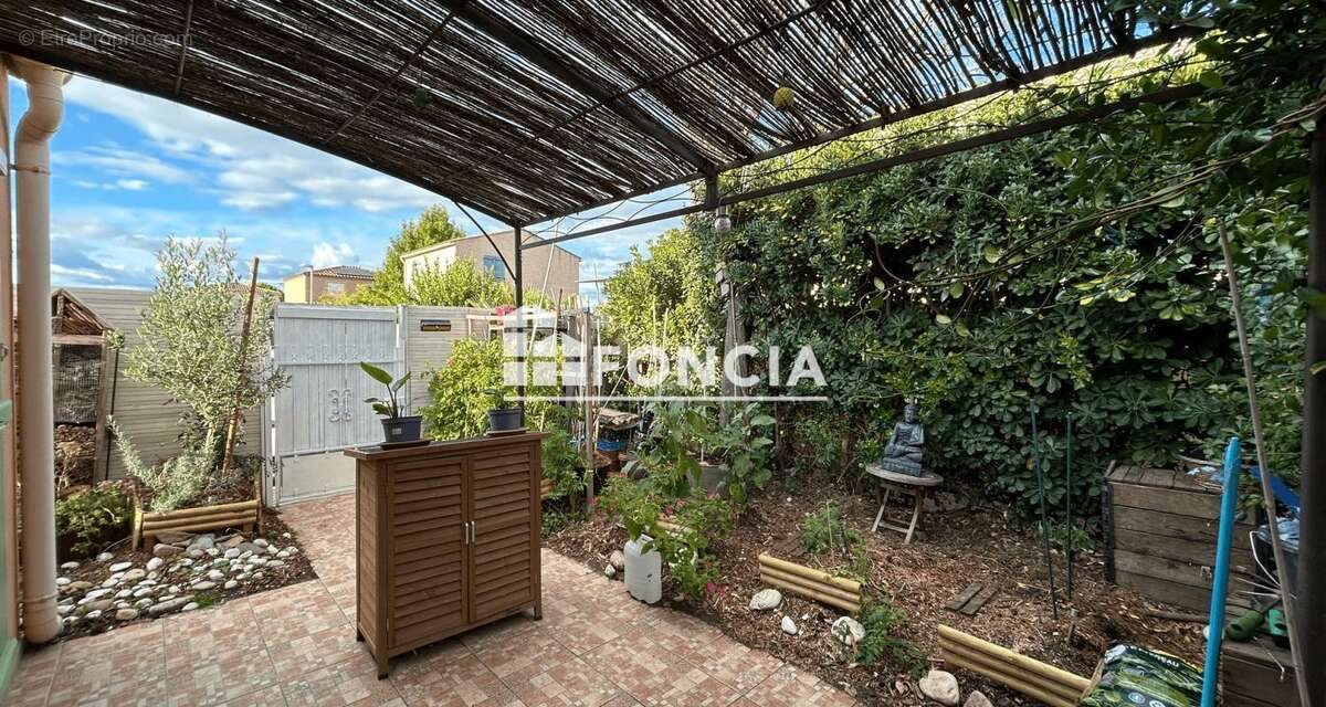 Appartement à vendre, 31m², Saint-Laurent-d'Aigouze