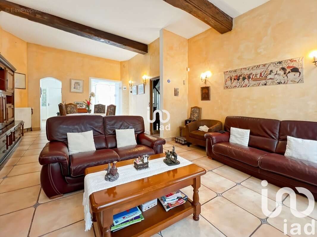 Maison à vendre, 147m², Villeneuve-sur-Yonne