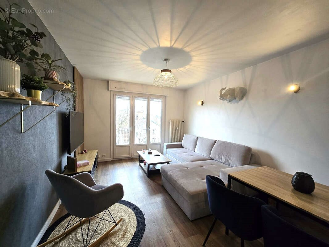 Appartement à vendre, 66m², Besançon