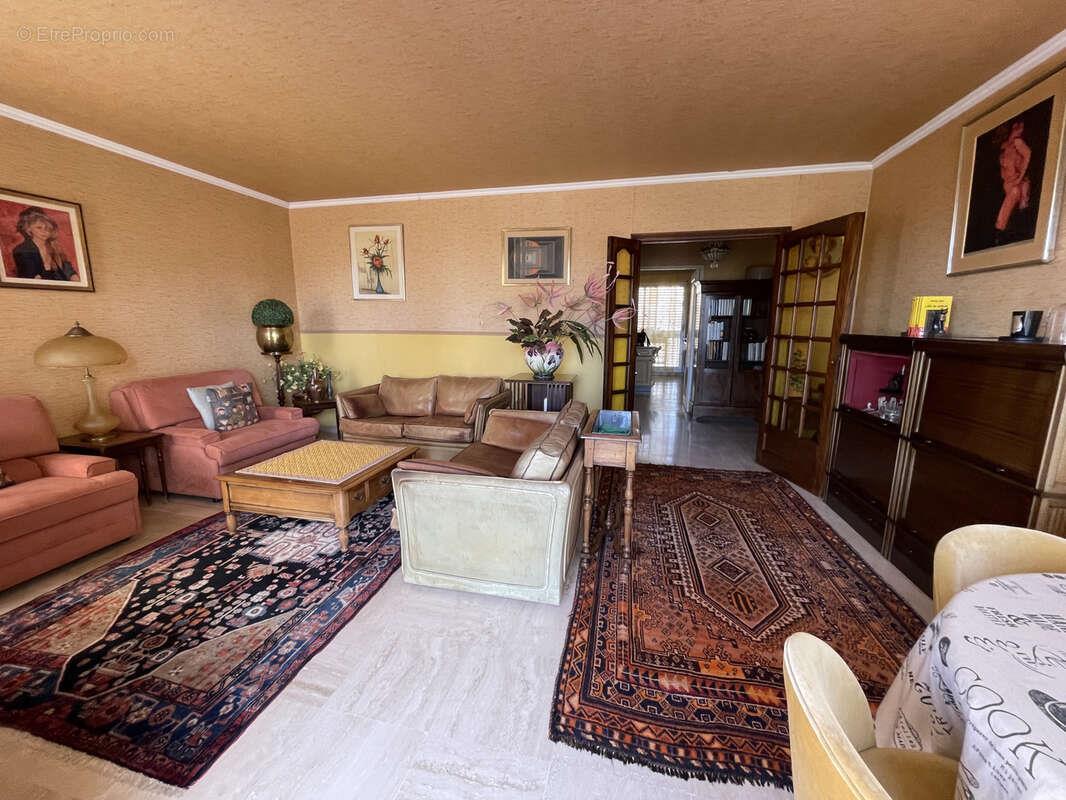 Appartement à vendre, 67m², Nîmes